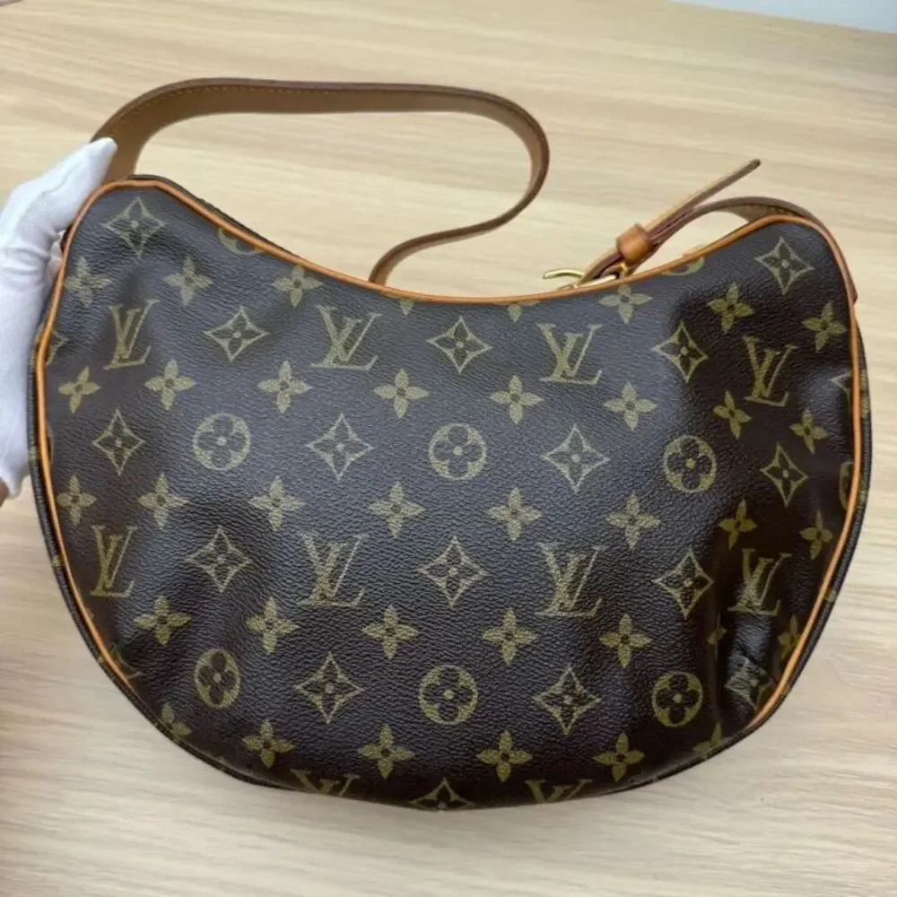 Louis Vuitton Women Pre-Loved Bag Very Good Condition